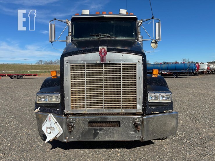 2005-kenworth-t800-image-2