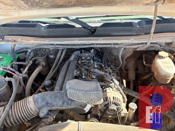 2011-chevrolet-silverado-2500hd-image-7