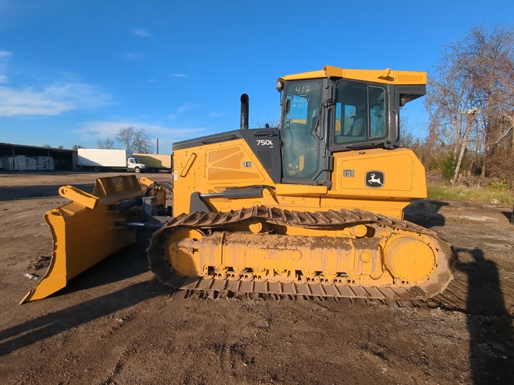 2020-deere-750l-lgp-image-1
