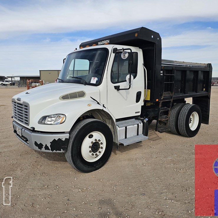 2011 FREIGHTLINER M2 106
