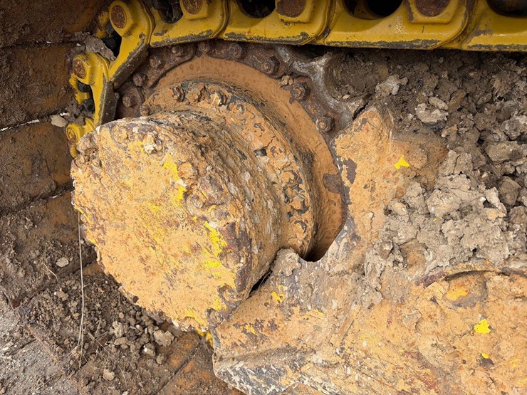 2021-komatsu-d51pxi-24-image-15