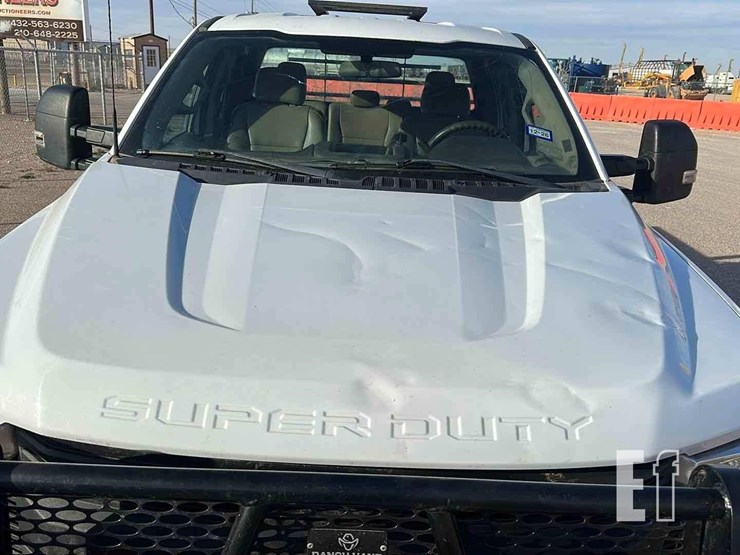 2019-ford-f350-image-3