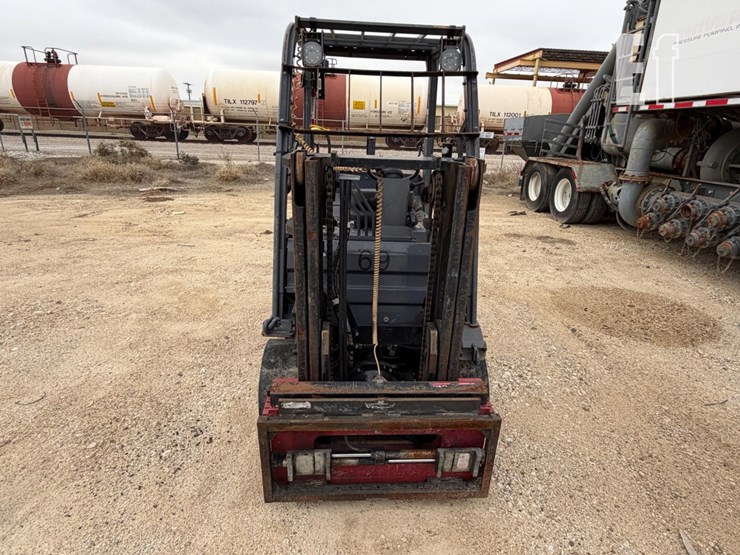 toyota-8fgcu30-image-2