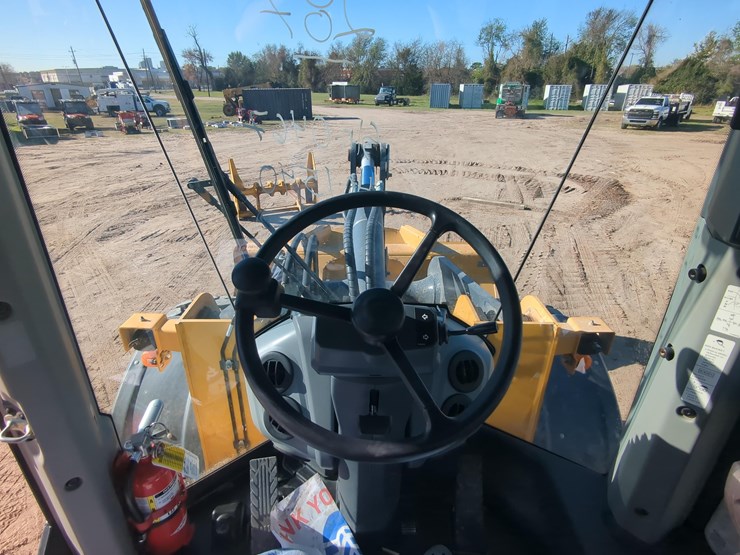 2023-deere-644p-image-16