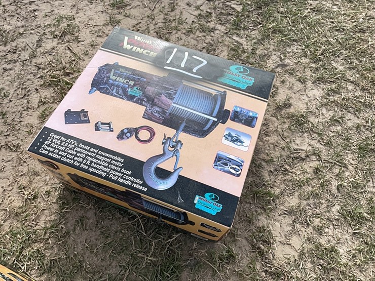 new-2000#-atv-wood-power-winch---atv-winch---camo-new-support-equipment-image-1