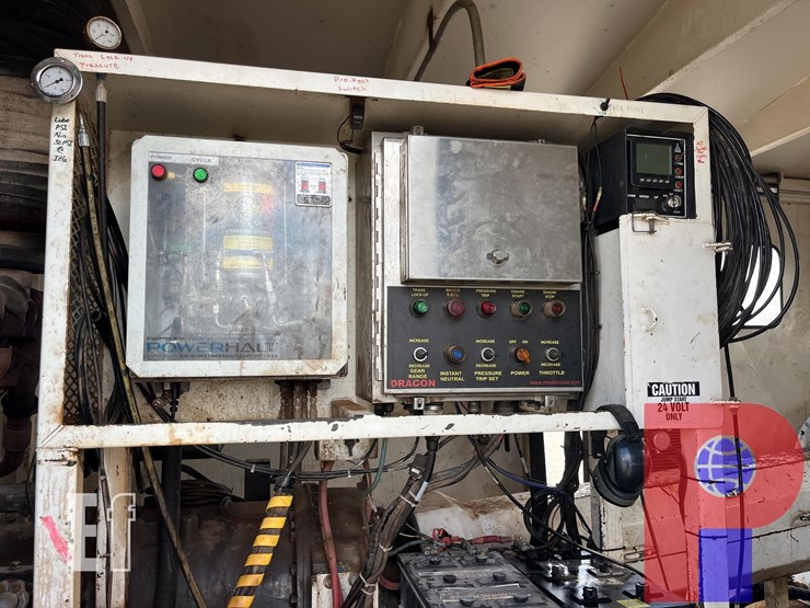 caterpillar-c32-image-12