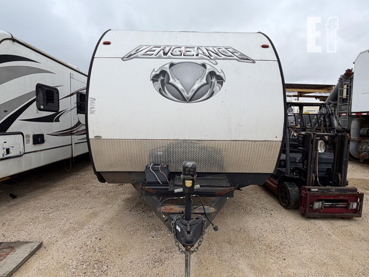 2015-2015-vengeance-bumper-pull-camper-20891-image-2