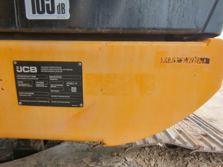2019-jcb-js300-lc-image-7