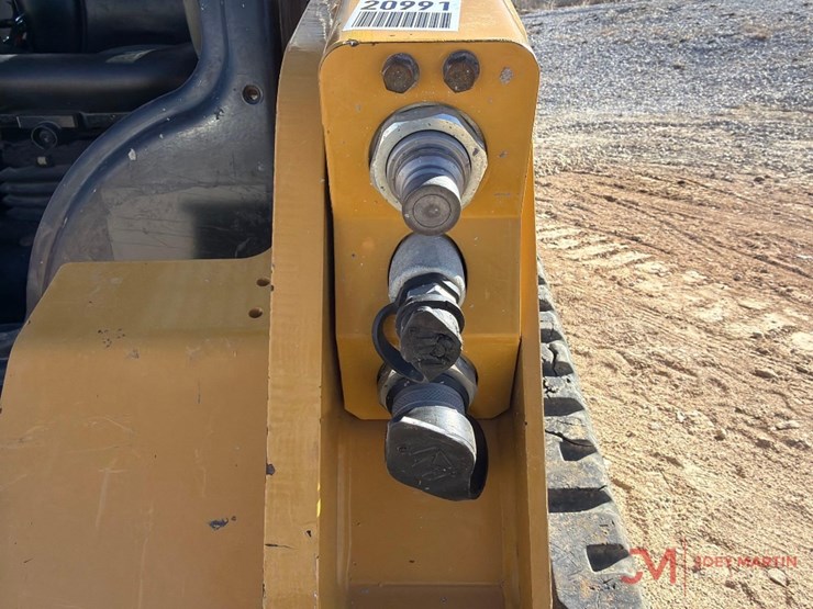 2021-caterpillar-259d3-image-14