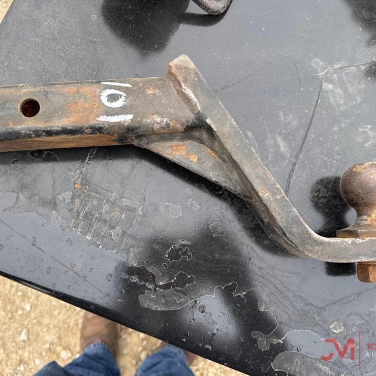 2" RECEIVER DROP HITCH W/ BALL