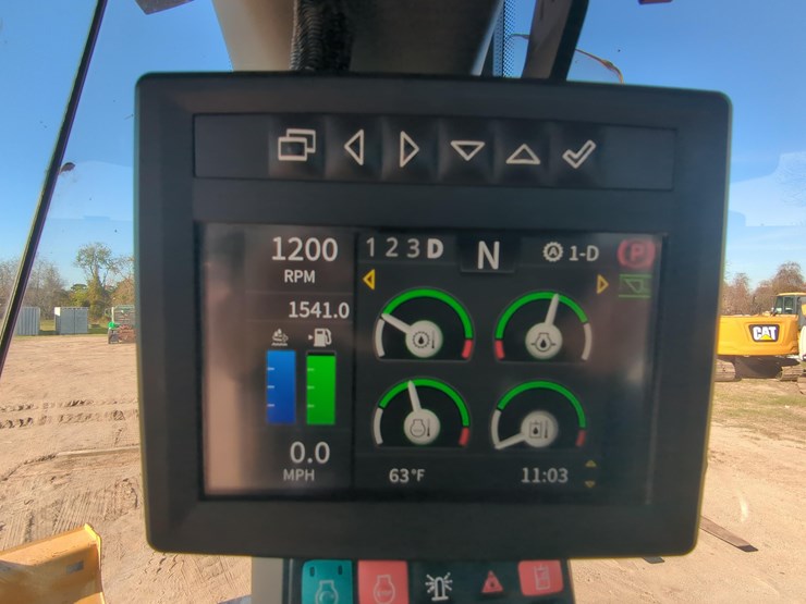 2023-deere-644p-image-17