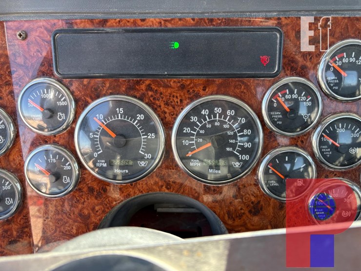 2007-western-star-4900-image-13