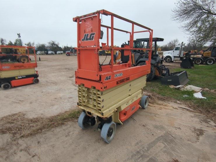 jlg-2632es-image-2