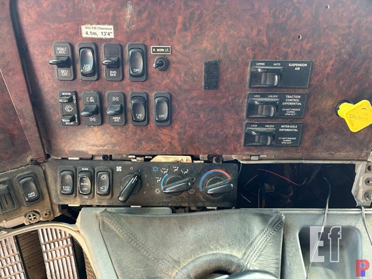 2002-freightliner-argosy-image-43