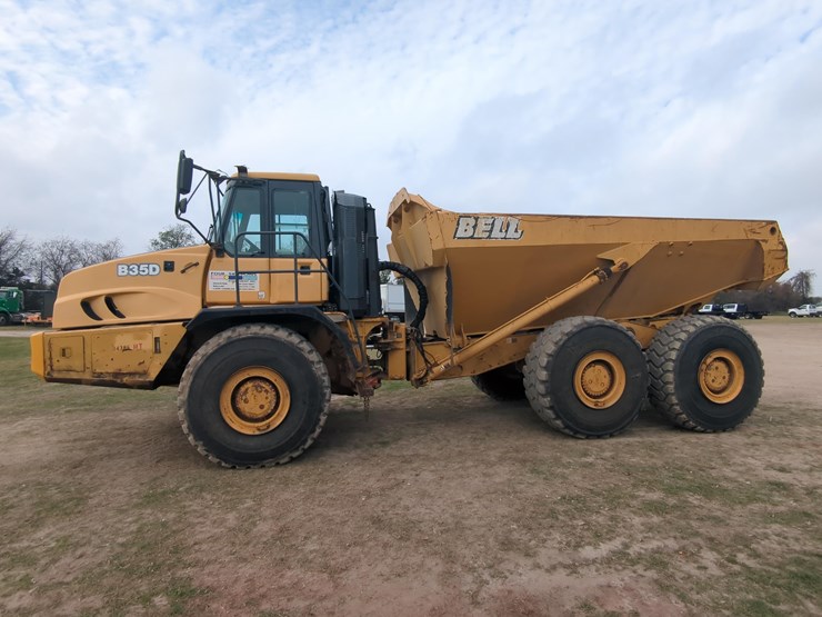 2015-bell-b35d-image-1