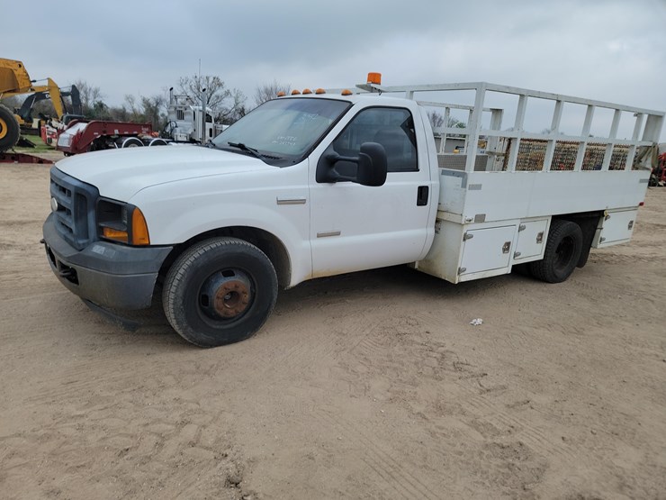 2006-ford-f350-image-2