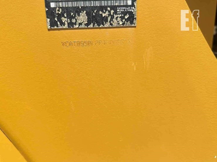 2013-caterpillar-950k-image-8