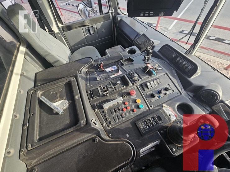 2017-autocar-xpeditor-image-15