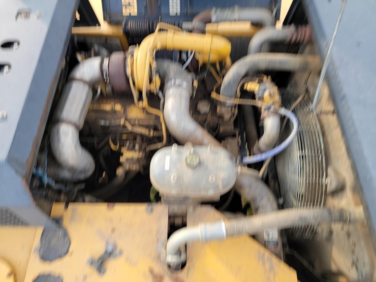 2016-deere-350g-lc-image-10