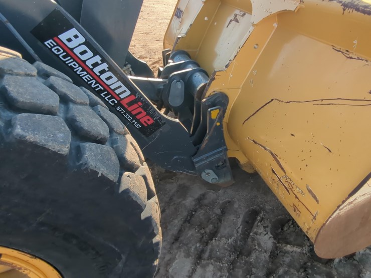 2023-deere-544p-image-9