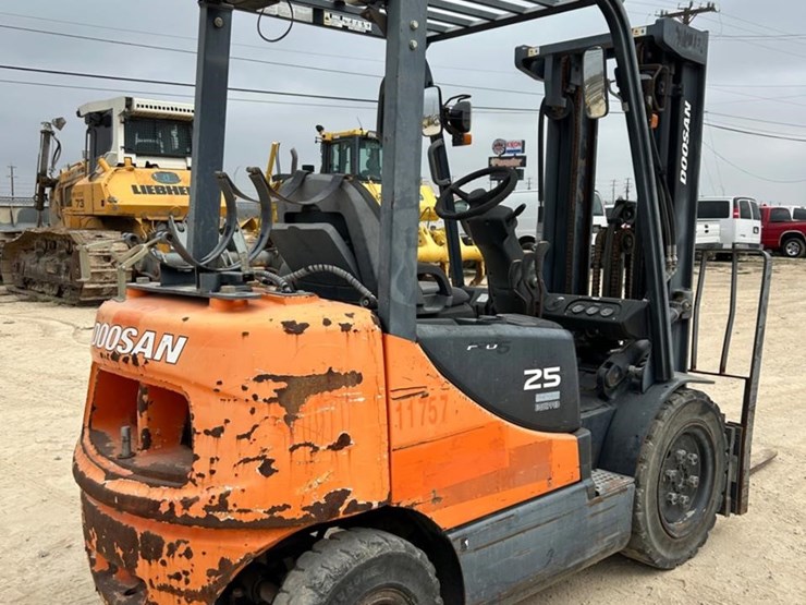 doosan-g25p-5-image-3