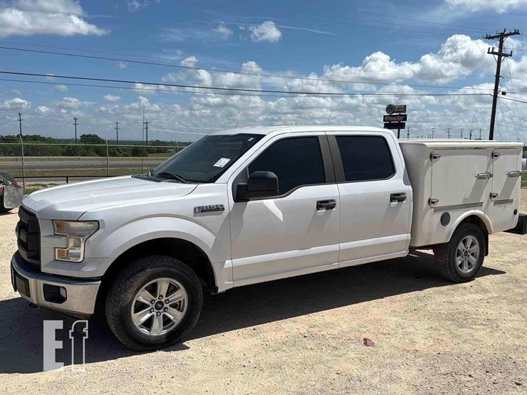 2017-ford-f150-image-1