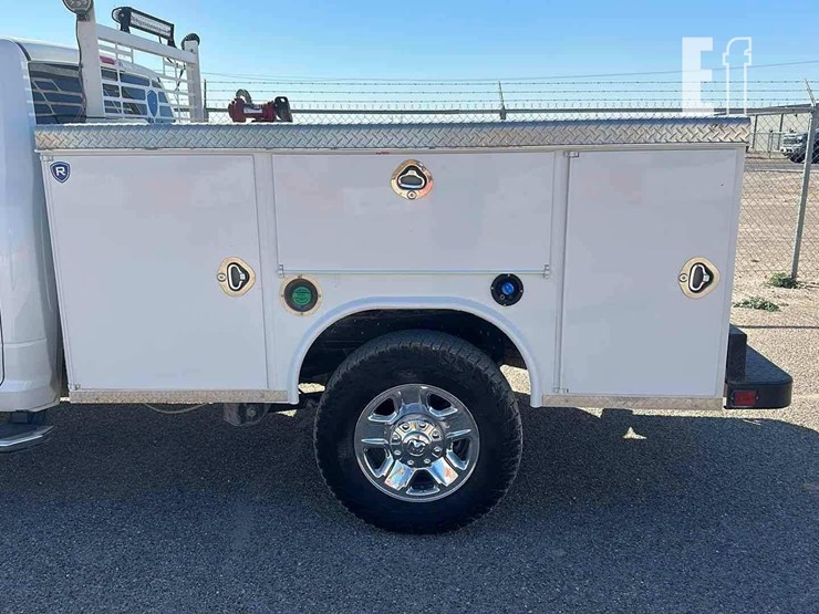 2022-dodge-ram-2500-image-5