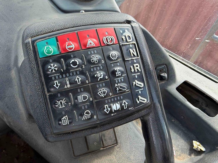 2015-bell-b35d-image-17