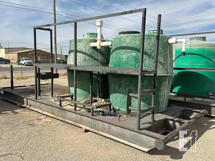 skidded-waste-water-fiberglass-tanks-image-1