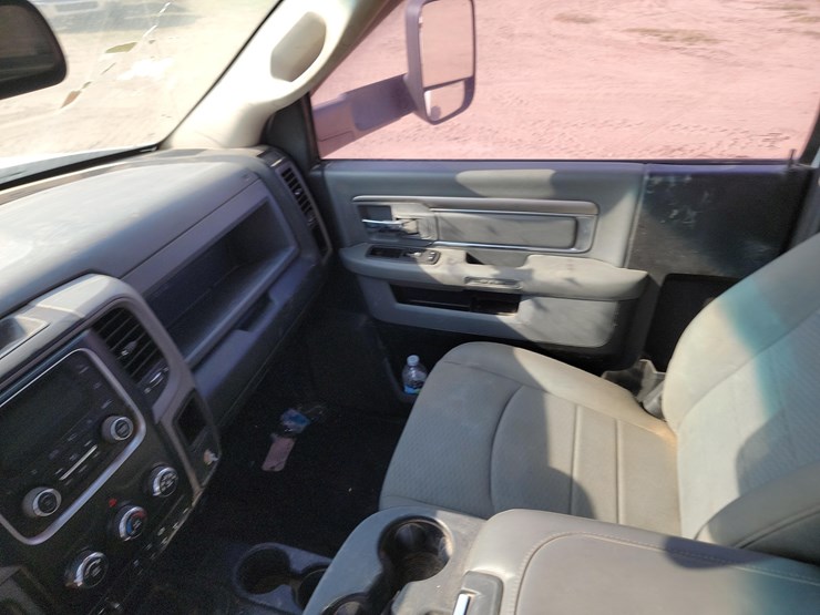 2018-dodge-5500-utility-truck-vn:3c7wrnbl0jg224924-4x4,-image-10