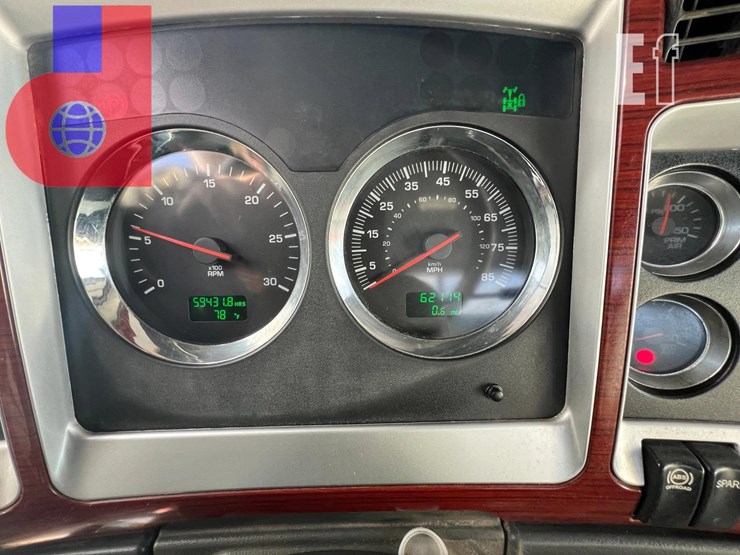 2006-kenworth-w900-image-17