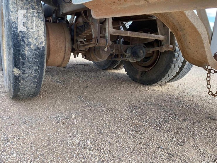 2002-polar-tank-image-4