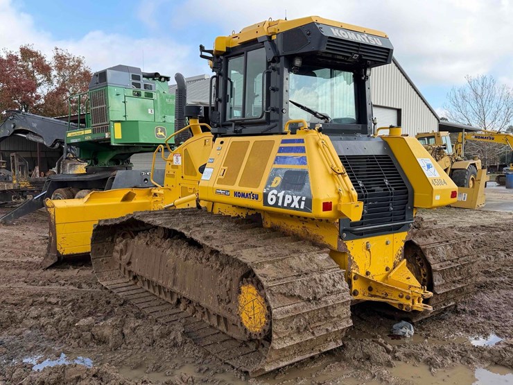 2021-komatsu-d61pxi-24-image-6