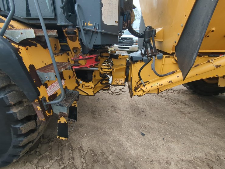 2018-bell-b30e-image-7