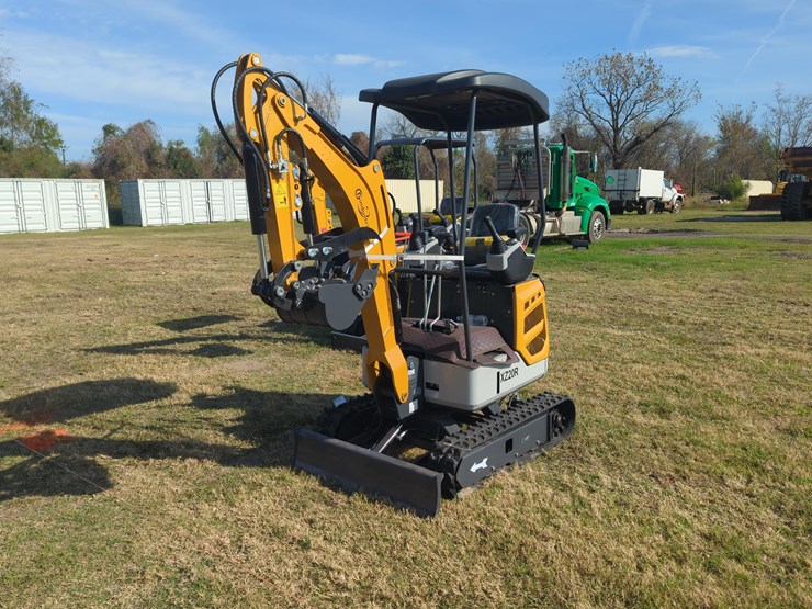 new-cfg-xz20r-hydraulic-excavator-image-2