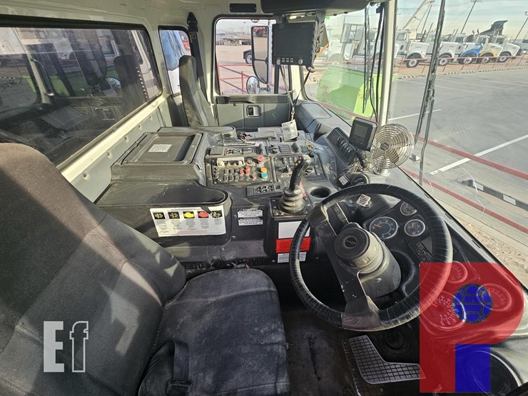 2014-autocar-xpeditor-image-16