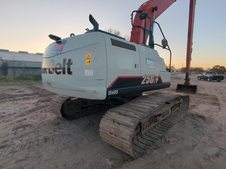 2023-link-belt-250-x4-image-5