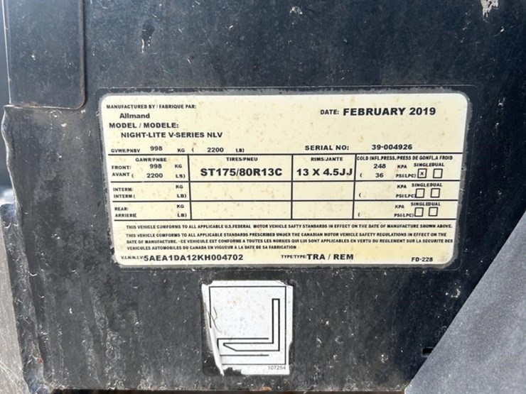 allmand-bros-night-lite-v-series-image-13