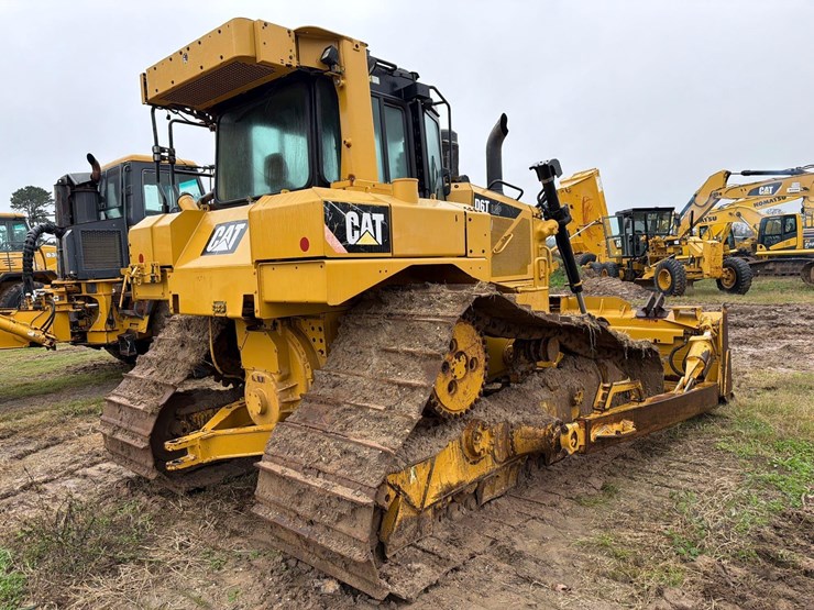 2016-caterpillar-d6t-lgp-image-4