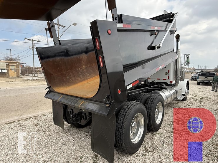 2014-peterbilt-388-image-6