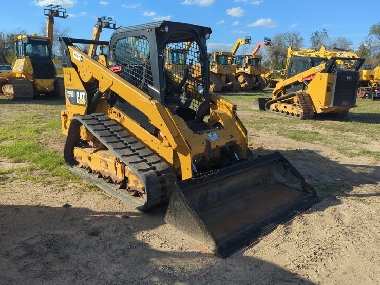 2018-caterpillar-299d2-image-13