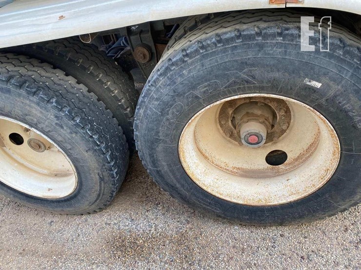 2003-polar-tank-image-3