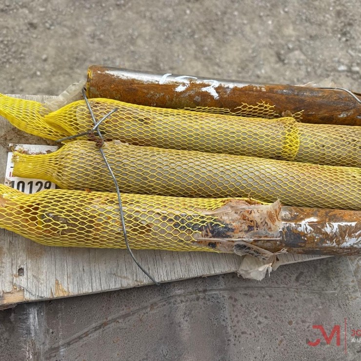 (4) 50MM EXCAVATOR PINS