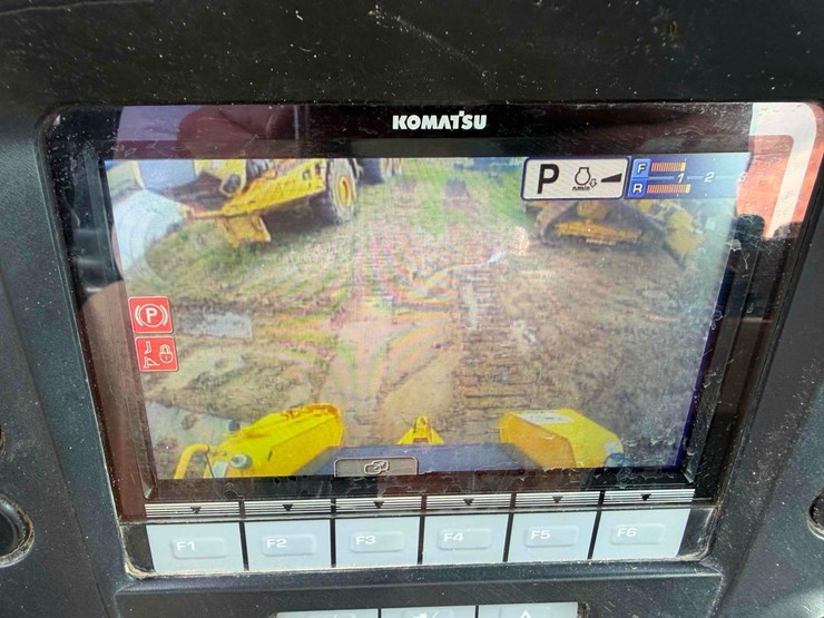 2021-komatsu-d61pxi-24-image-27