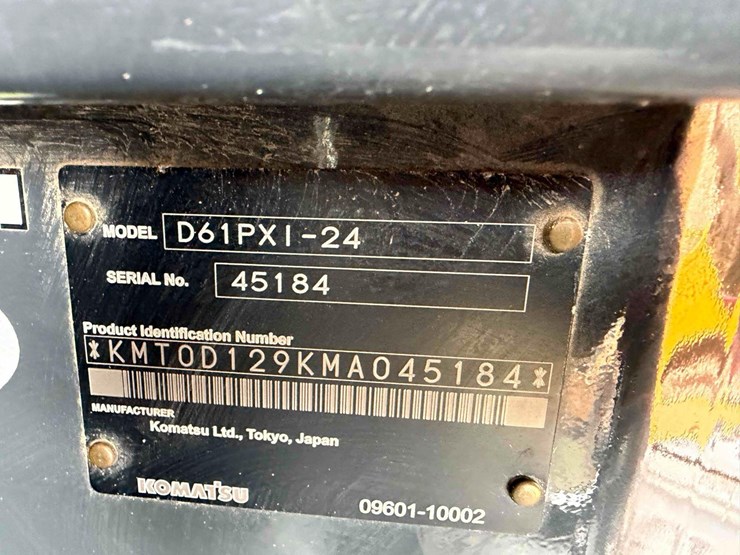 2021-komatsu-d61pxi-24-image-29