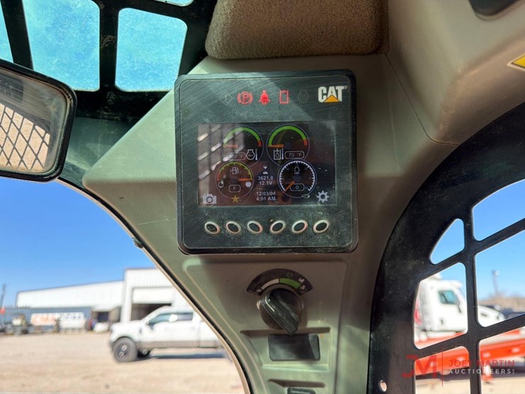 2021-caterpillar-259d3-image-20