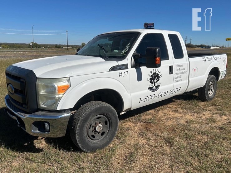 2015-ford-f250-sd-image-1