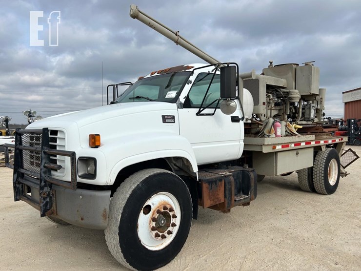 2000-gmc-topkick-c7500-image-1