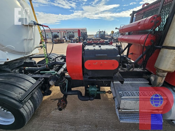 2007-caterpillar-c15-image-14