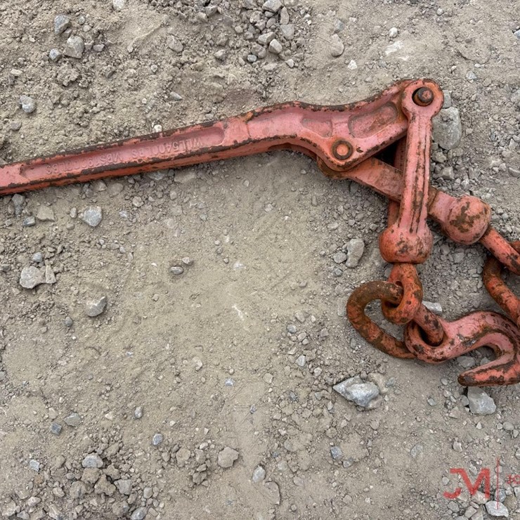 (1) 3/8" SNAP BINDER